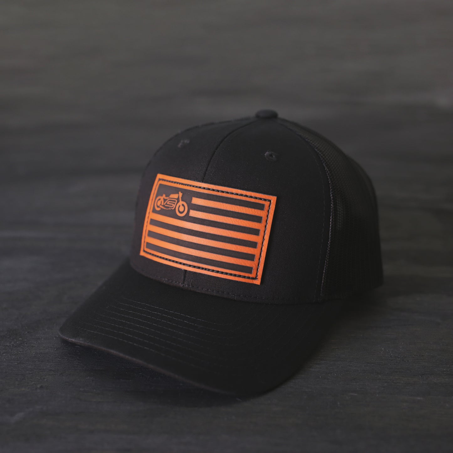 United Moto Flag Curved Bill