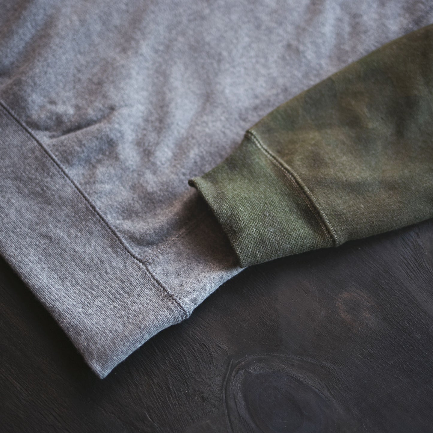 Retro Oval Camo Raglan Crew