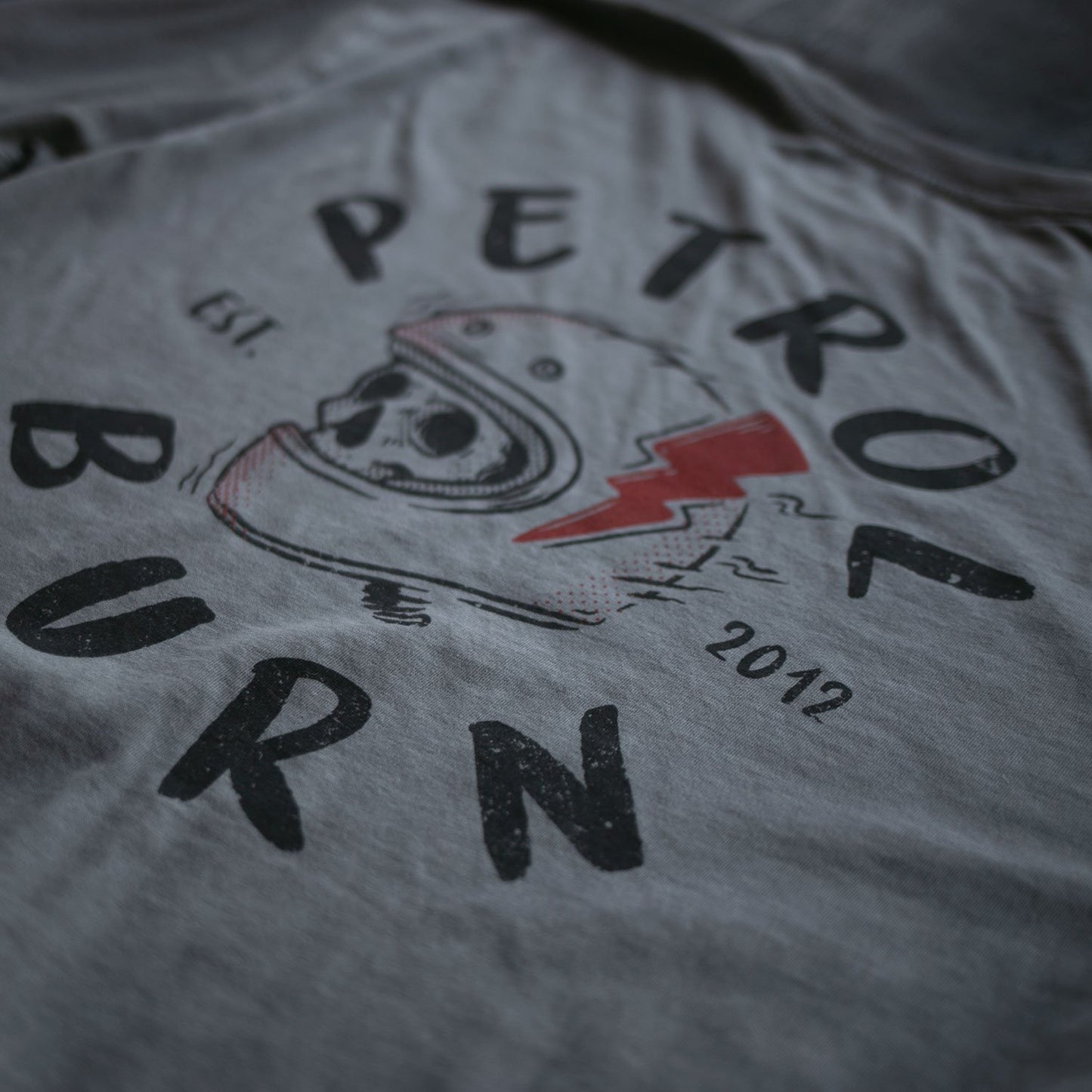 petrol burn long sleeve skull logo tee