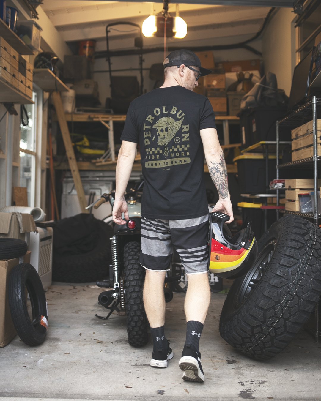vintage moto auto car lifestyle rider black t-shirt