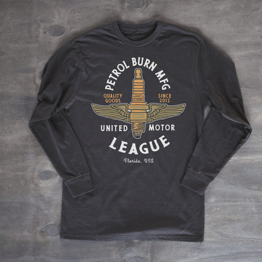 UML Plug Black L/S